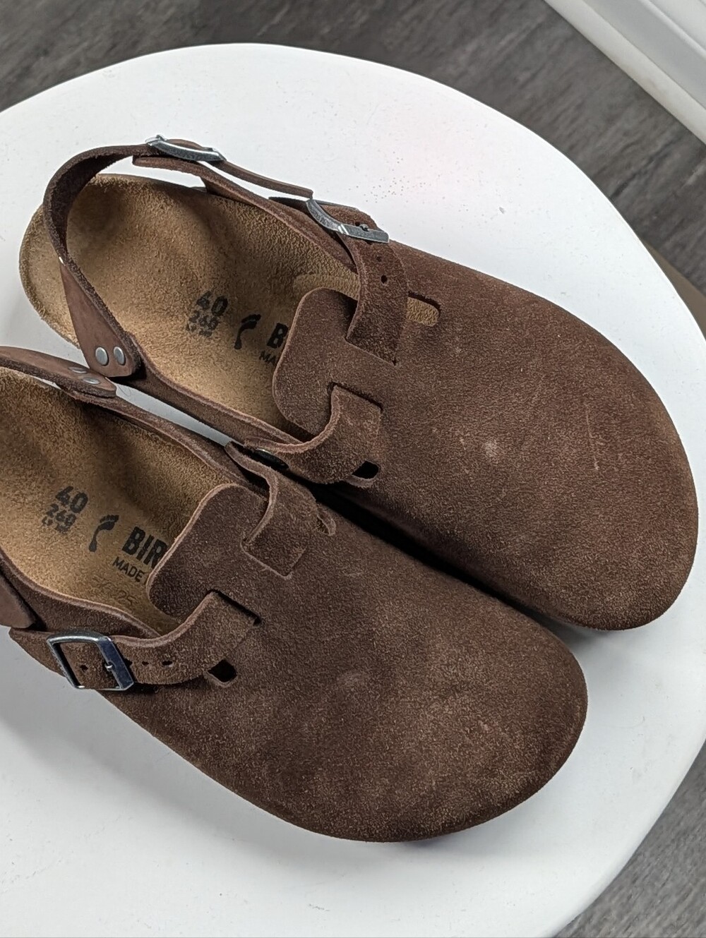 Birkenstock Tokio Clog in Carafe Suede